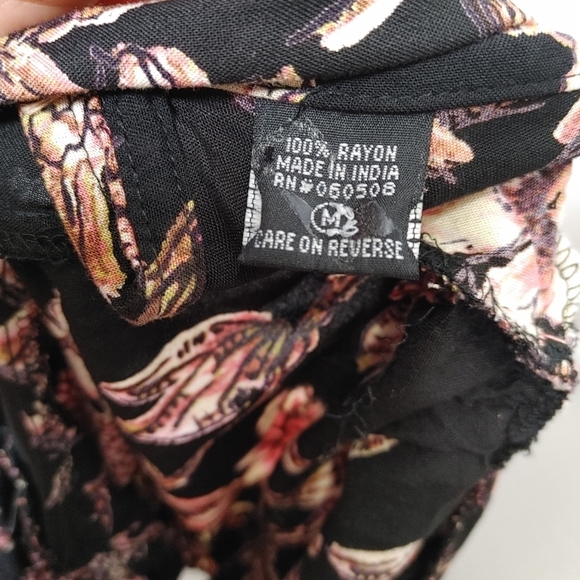 ANGIE Floral Boho Romper M - Picture 9 of 14